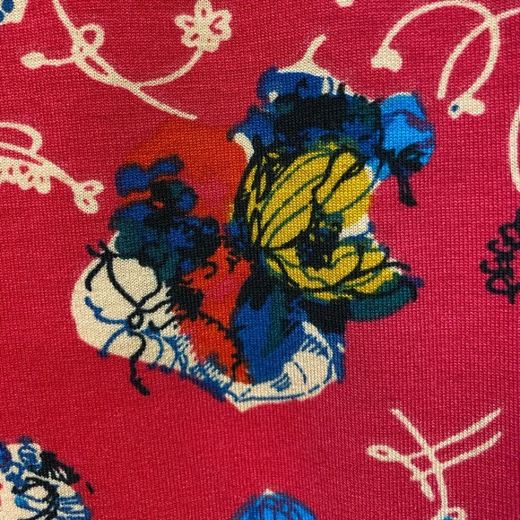 ⚡️FLASH SALE⚡️NWT LuLaRoe Perfect Tee Floral Small - Picture 2 of 5